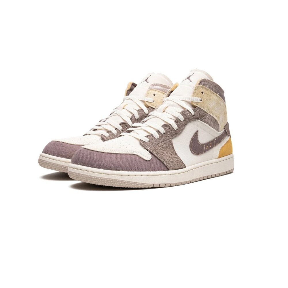 Nike Air Jordan 1 Mid SE Craft (GS) New in Box